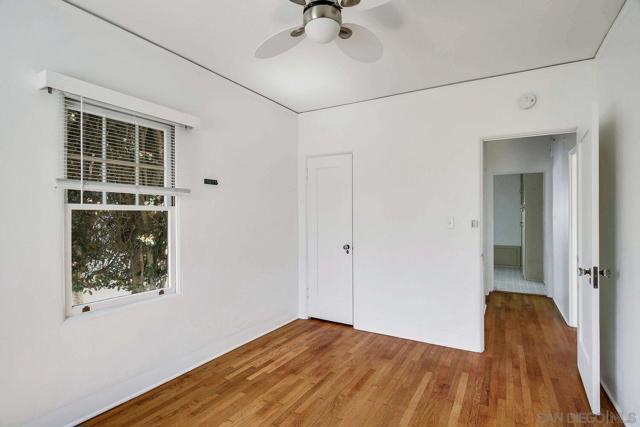 Image 13 of 14 For 936 C Avenue