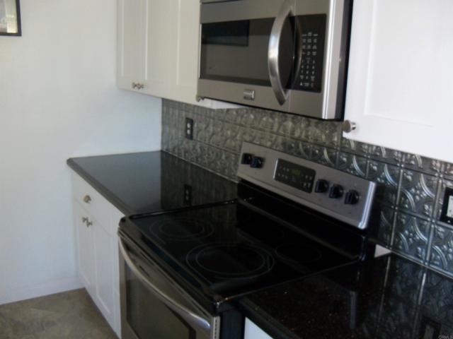 3920 Riviera Drive, San Diego CA: https://media.crmls.org/mediaz/cbbe2ed8-0458-45db-a188-e55019401498.jpg