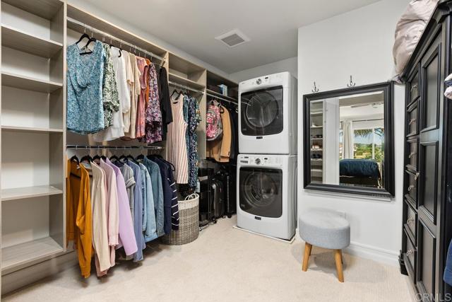 Detail Gallery Image 32 of 44 For 13822 Camino Del Suelo, San Diego,  CA 92129 - 4 Beds | 3 Baths