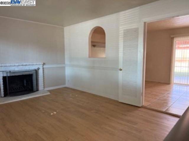 212 Elvira St, Livermore CA: https://media.crmls.org/mediaz/cbbf0341-ea18-4490-93d2-fc88dbe1289c.jpg