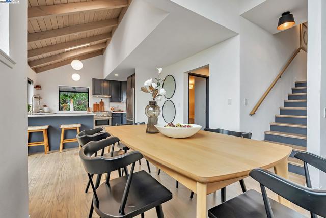 1106 Besito Ave, Berkeley CA: https://media.crmls.org/mediaz/cbbf5286-79c7-4242-95df-f05819576b67.jpg
