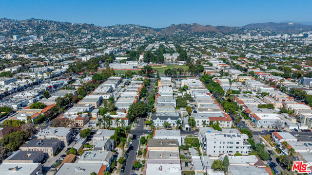 358 N Ogden Drive, Los Angeles CA: https://media.crmls.org/mediaz/cbbfd254-50c2-4c8f-a9c1-a4199b8cb617.jpg