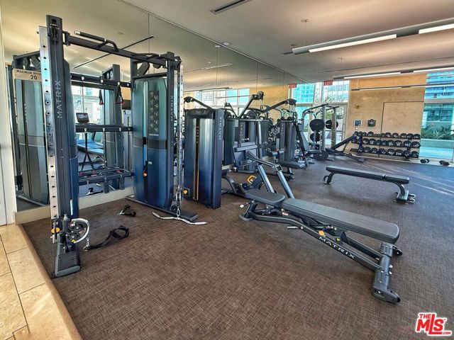 717 W Olympic Boulevard, Los Angeles CA: https://media.crmls.org/mediaz/cbc11e00-acb0-4511-927c-bf6a237d34fc.jpg