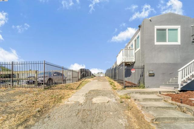Image 2 of 59 For 15966 Maubert Ave