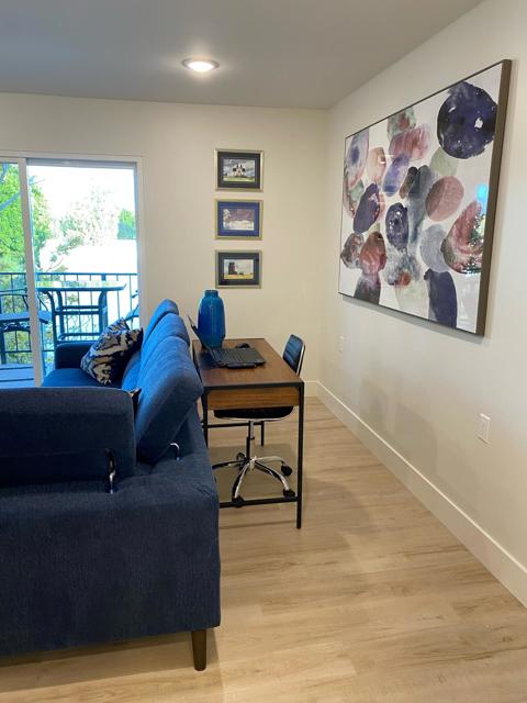 2196 Via Mariposa E, Laguna Woods CA: https://media.crmls.org/mediaz/cbc1e072-8ece-46f5-9201-8631f6dd84de.jpg