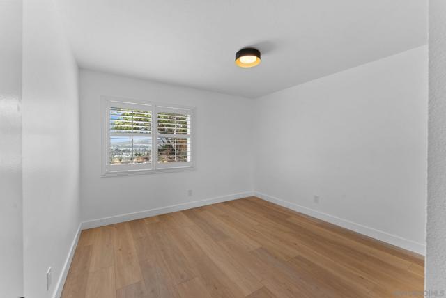 14471 Yukon St, San Diego CA: https://media.crmls.org/mediaz/cbc23d86-b5cc-4dc9-bffa-d48d87068ce9.jpg