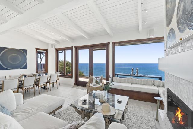 Detail Gallery Image 5 of 31 For 1370 Neptune Ave, Encinitas,  CA 92024 - 4 Beds | 4/1 Baths