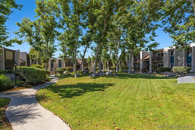 5350 Baltimore Dr, La Mesa CA: https://media.crmls.org/mediaz/cbc3555e-c42b-4896-a45e-a3dec9583660.jpg
