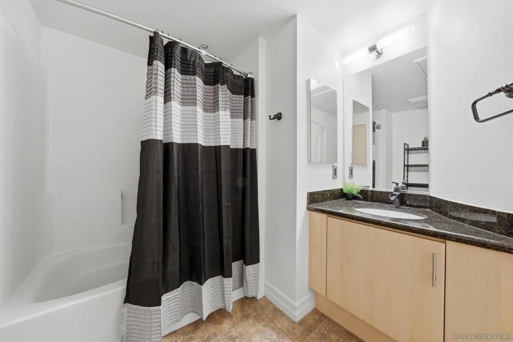 1225 Island - photo 13
