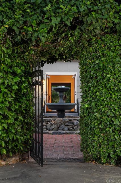 713 Quiet Hills Farm Road, Escondido CA: https://media.crmls.org/mediaz/cbc4b25f-cdca-4ec4-819b-ad55e4b88643.jpg