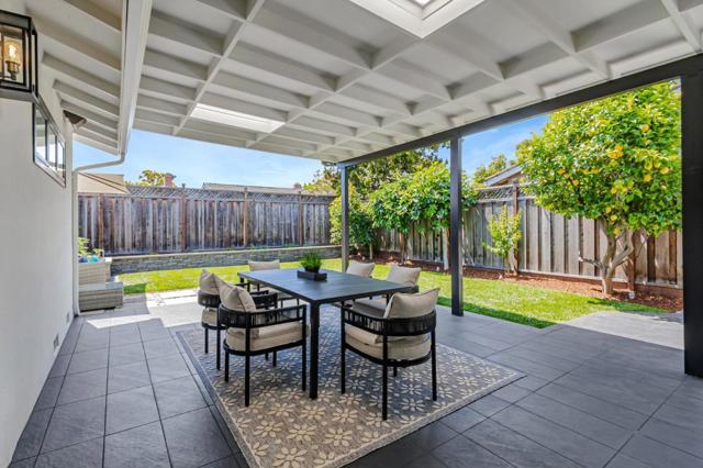 1588 Calle De Stuarda, San Jose CA: https://media.crmls.org/mediaz/cbc4ba76-ffa4-4446-827c-aa989b5e2db0.jpg