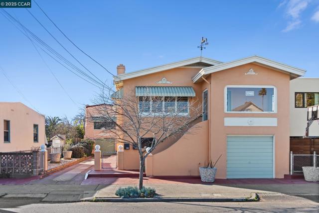 Image 4 of 57 For 1740 Curtis St