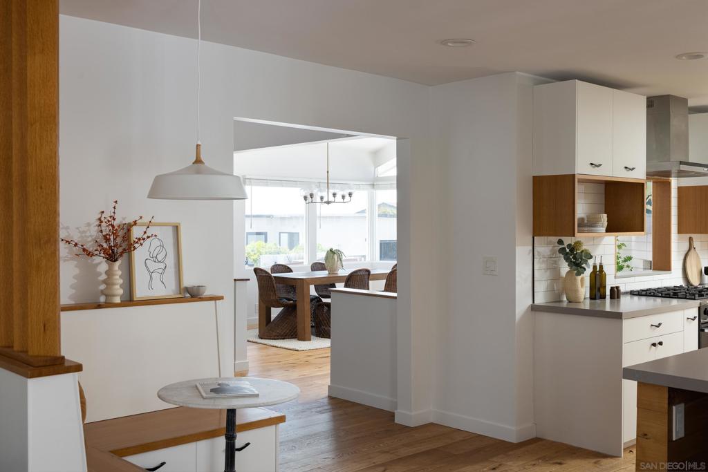 MLS #250034678SD img 2