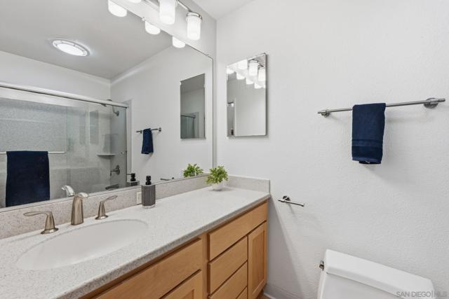 17570 Montero Rd, San Diego CA: https://media.crmls.org/mediaz/cbc78b41-55c1-4e0c-850d-cd19a20ea931.jpg