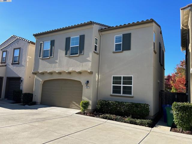 3002 Blackberry Ave, San Ramon CA: https://media.crmls.org/mediaz/cbc7c0a1-e5e5-40ac-810c-8993c5105d2c.jpg