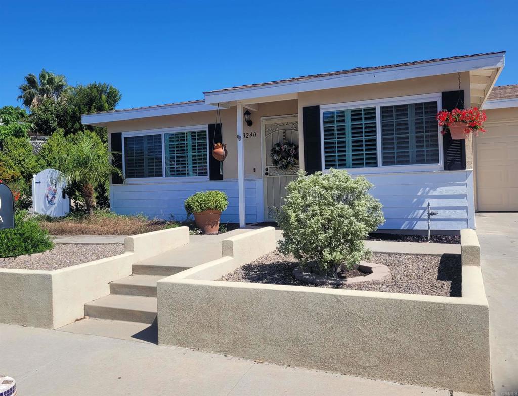 3240 Calle Osuna - photo 2