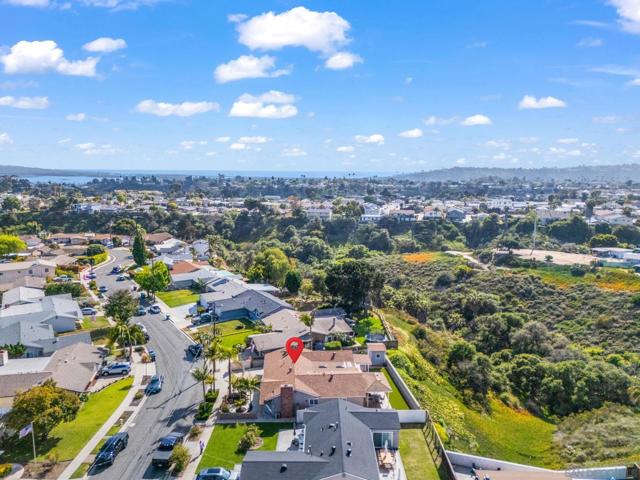 4182 Seri Street, San Diego CA: https://media.crmls.org/mediaz/cbc84f1d-9a6d-4bda-9b51-bc6b729f4557.jpg