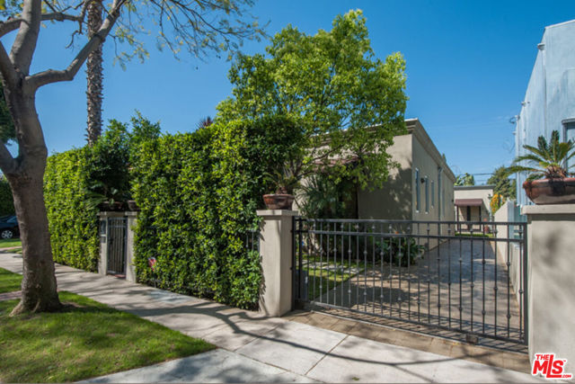 8727 BONNER Drive, West Hollywood, CA 90048 Listing Photo  4