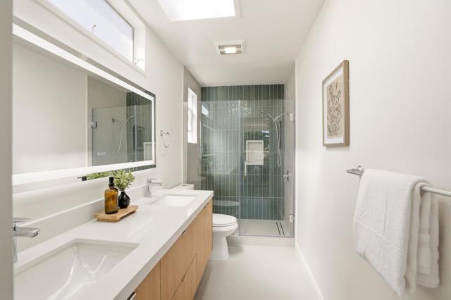 55 Parkside Avenue, Daly City CA: https://media.crmls.org/mediaz/cbcb08f6-afc0-4ce1-a134-699ab5bd97db.jpg