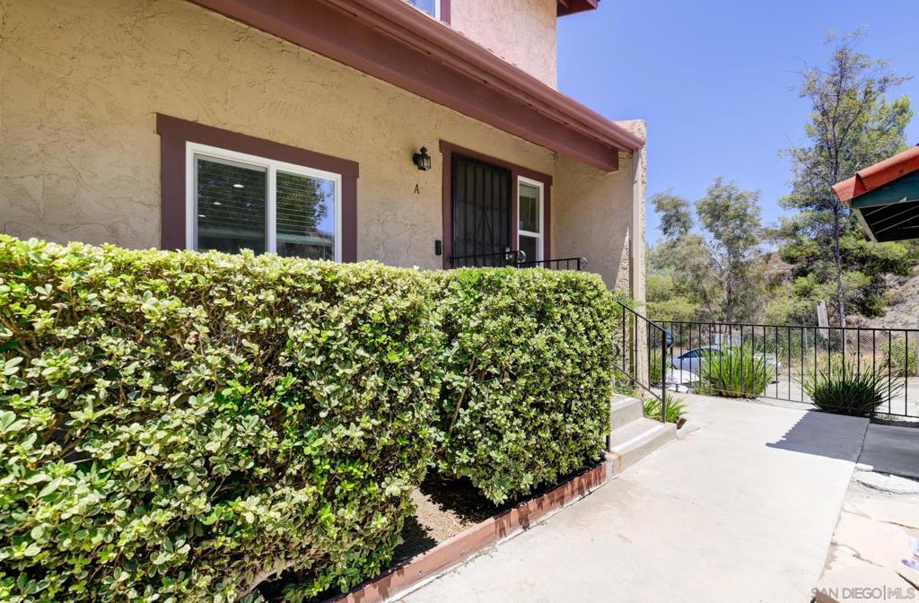 MLS #250034853SD image #19