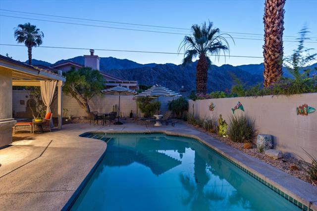 Image 37 of 38 For 52505 Avenida Alvarado
