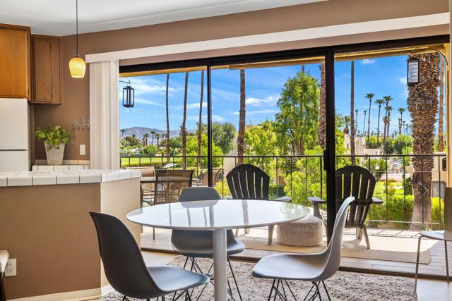5300 E Waverly Drive, Palm Springs CA: https://media.crmls.org/mediaz/cbd1bc7d-d6ba-4a9a-a329-f2766e64bced.jpg