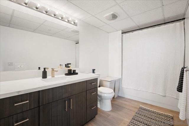 1080 Park Blvd, San Diego CA: https://media.crmls.org/mediaz/cbd2162c-9132-47a7-b339-725766b16e1e.jpg