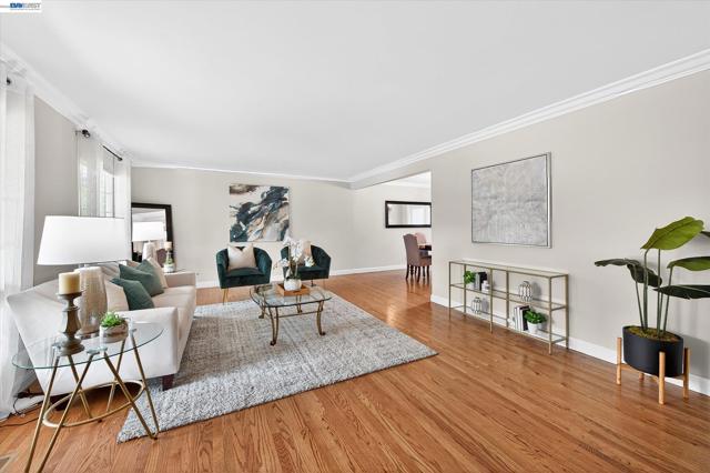 Image 6 of 49 For 5218 Ridgevale Way