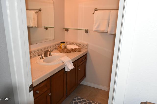 1101 Novato Drive, Oxnard CA: https://media.crmls.org/mediaz/cbd3ad4a-b932-4385-92b8-79f0a6d35b30.jpg
