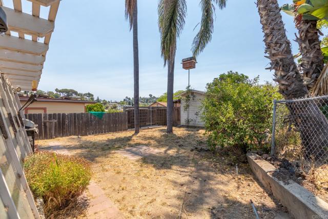 7701 Marie Avenue, La Mesa CA: https://media.crmls.org/mediaz/cbd4b6b6-036a-4495-9cb8-85e6d9882ce0.jpg