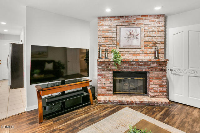 Detail Gallery Image 28 of 72 For 2735 Los Pinos Cir, Camarillo,  CA 93012 - 4 Beds | 2/2 Baths