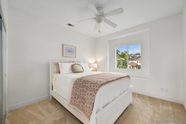 6585 Bluebonnet Dr, Carlsbad CA: https://media.crmls.org/mediaz/cbd6bbb9-1b7b-4e19-ac7a-98feff0f877d.jpg