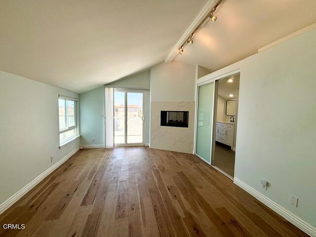 Detail Gallery Image 21 of 34 For 108 Los Feliz St, Oxnard,  CA 93035 - 3 Beds | 3/1 Baths