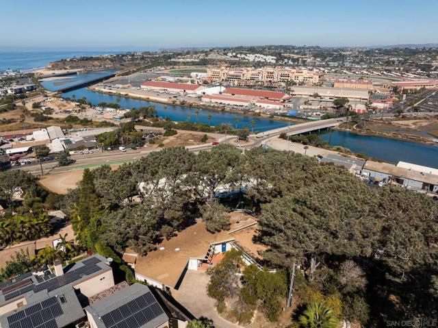 Image 57 of 74 For 2165 Balboa Ave
