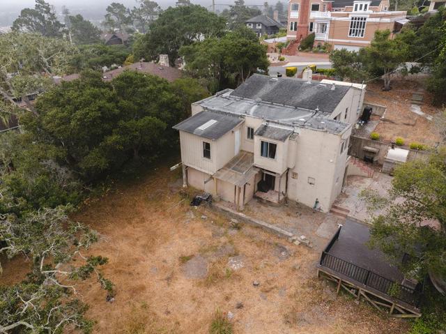 1034 Hellam Street, Monterey CA: https://media.crmls.org/mediaz/cbd740ff-7fa2-418c-be84-039a5ddb66a1.jpg