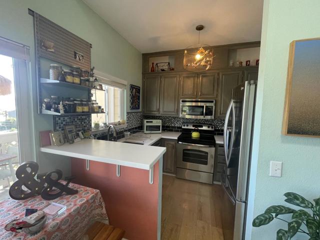 735 Buchanan Street, Benicia CA: https://media.crmls.org/mediaz/cbd7a15b-cbb2-4529-961e-124484c3ac21.jpg