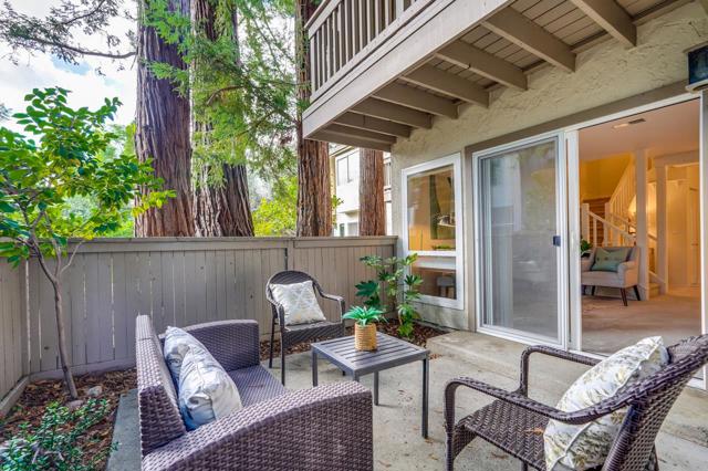 19423 Vineyard Lane, Saratoga CA: https://media.crmls.org/mediaz/cbd7cd3e-0d57-4a0e-9f44-c297e628cb81.jpg