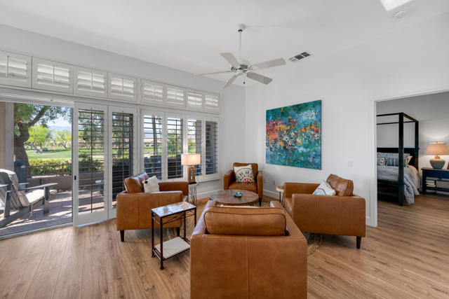 78829 Putting Green Drive, Palm Desert CA: https://media.crmls.org/mediaz/cbd80ff7-f6f4-4686-9bb4-de17312987db.jpg