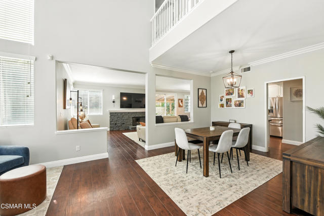 6224 Tangelo Place, Simi Valley CA: https://media.crmls.org/mediaz/cbd87575-2987-4a74-8d60-bd8e0a1e34d8.jpg
