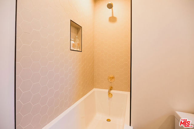 11026 Hortense Street, North Hollywood CA: https://media.crmls.org/mediaz/cbd89f50-ebf4-4e70-9c6a-1bb32e6ff897.jpg