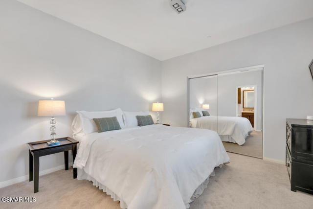 5715 Calais Court, Calabasas CA: https://media.crmls.org/mediaz/cbd95079-b811-48cd-a203-c8c7105a5cff.jpg
