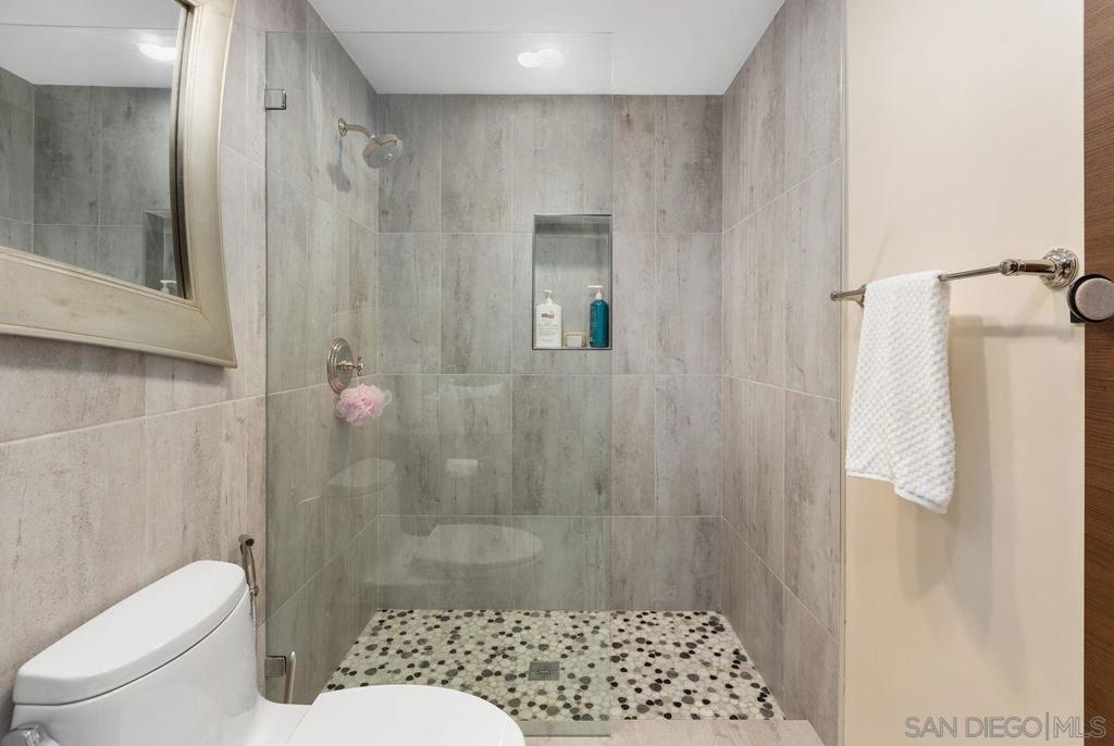 5441 Curie Way - photo 13
