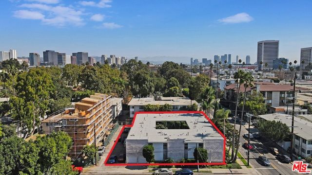 11423 Ohio Ave, Los Angeles, CA 90025