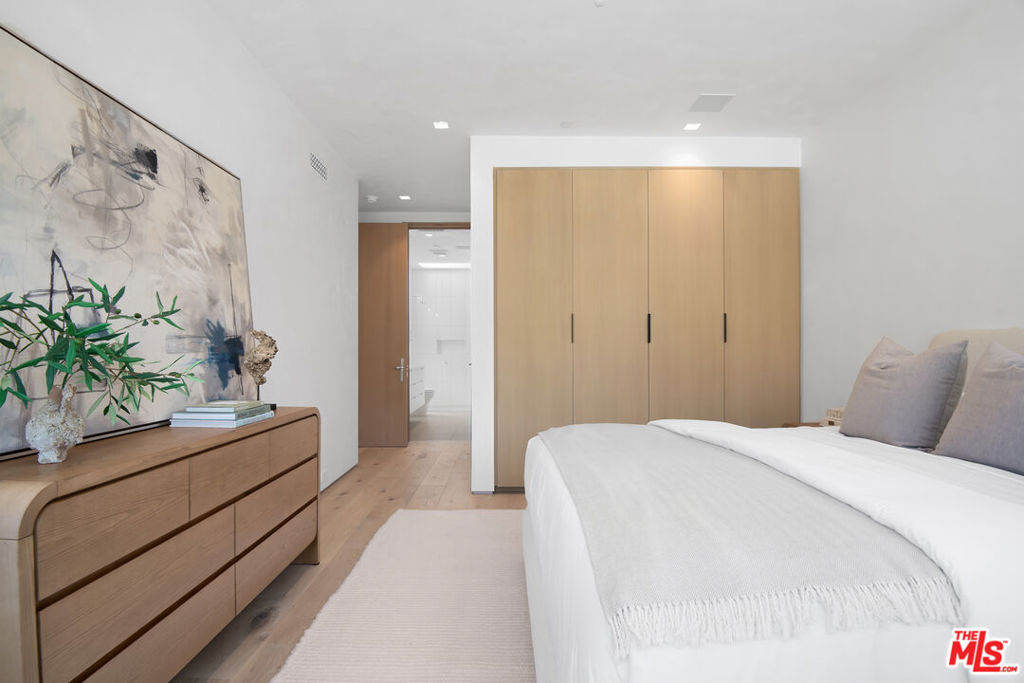 MLS #26829383 image #41