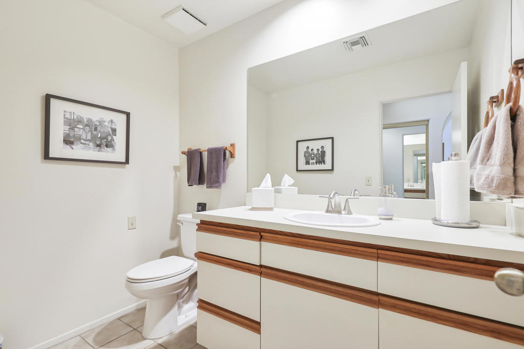 MLS #219138050DA image #10