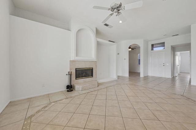245 Strada Nova, Palm Desert, CA 92260