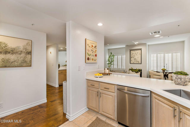Drew Fenton | 11920 Goshen Avenue Los Angeles CA | MLS: 7420795 Drew Fenton | 11920 Goshen Avenue Los Angeles CA | MLS: 7420795