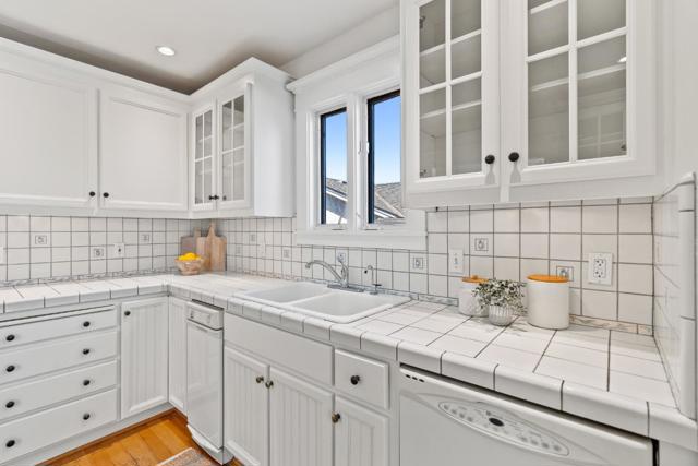 1719 Bay Street, Santa Cruz CA: https://media.crmls.org/mediaz/cbdcf002-9189-4307-8f99-f4f67e5e1381.jpg