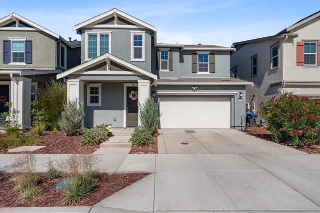 7221 Diamond Avenue, Tracy CA: https://media.crmls.org/mediaz/cbddc740-39ce-48fc-8bc4-b9bc3047ebb5.jpg