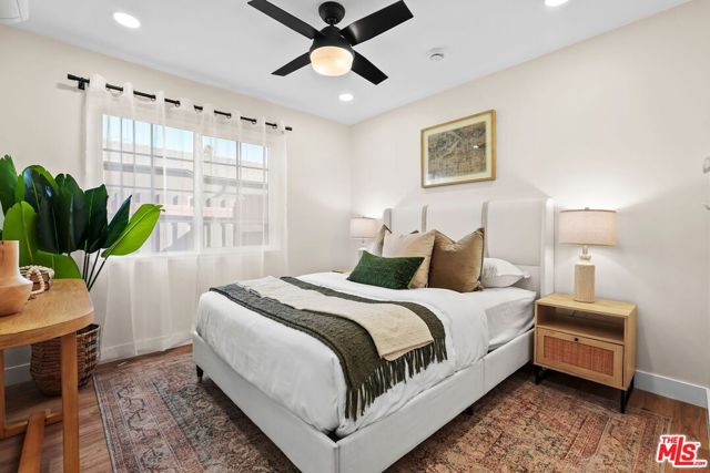 6520 Debs Avenue, West Hills CA: https://media.crmls.org/mediaz/cbddd1e7-817a-4da1-9def-f1e640d1a2d9.jpg
